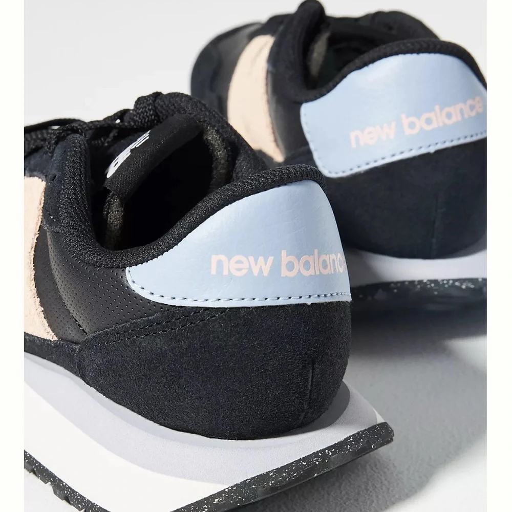 New Balance Women's 237 Balance Shoes Black and Cream Sneakers Sz7